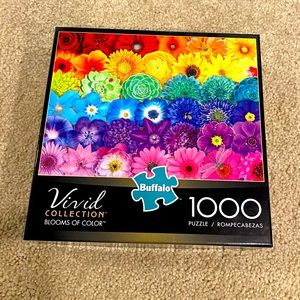 Buffalo Vivid Collection, Bloom Color 1000 pieces